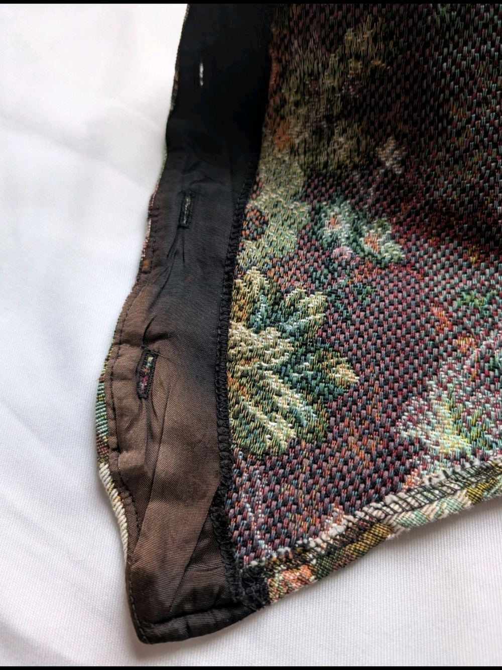 Vintage Huntington Ridge Floral Tapestry Vest Women’s M 12-14 V-Neck Gold Button - Picture 13 of 16